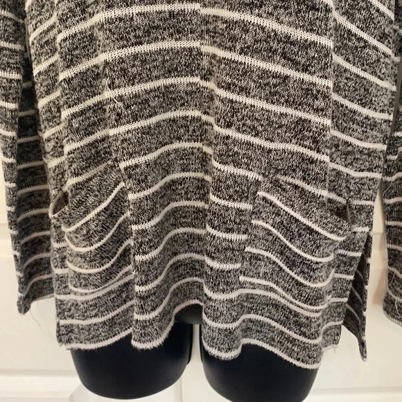 Garage black and white horizontal striped sweater size XS - Picture 2 of 5